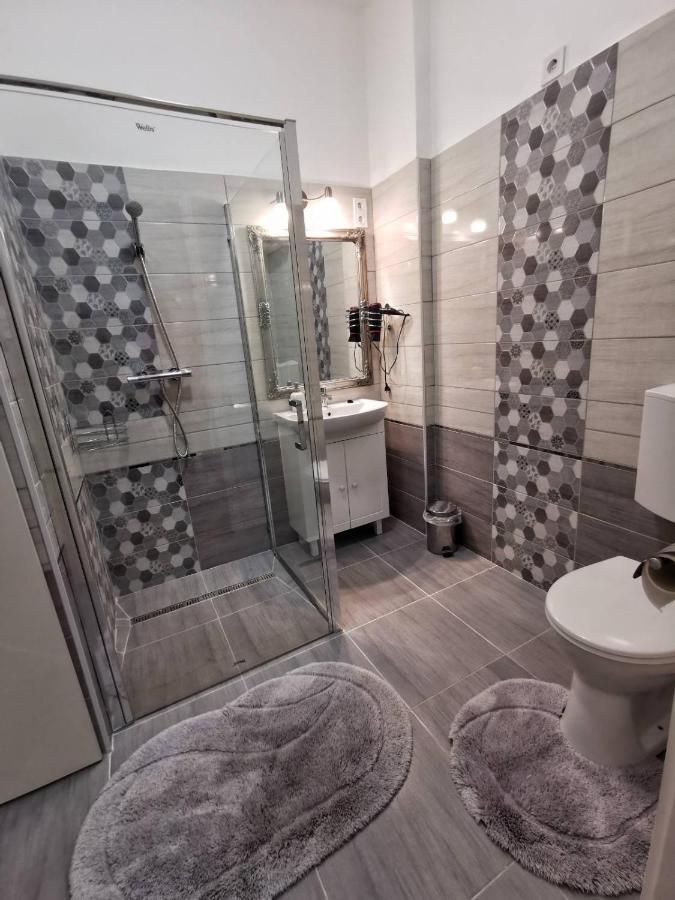 Foglal-Lak Apartman Erlau Exterior foto